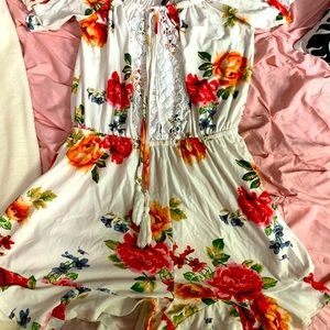 rue21 white floral romper with lace in front